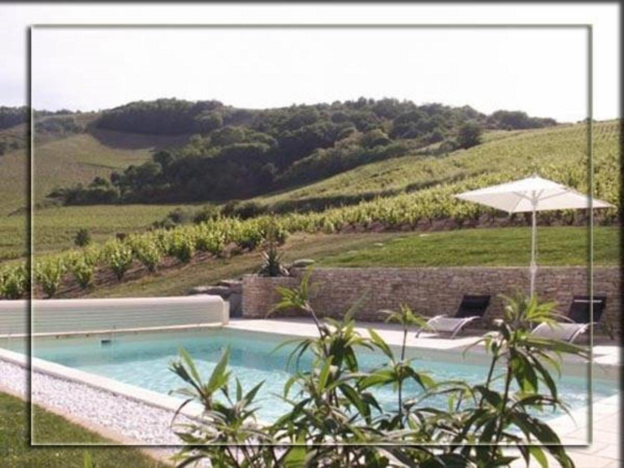 La Croix De Saburin Acomodação com café da manhã Quincié-en-Beaujolais Exterior foto
